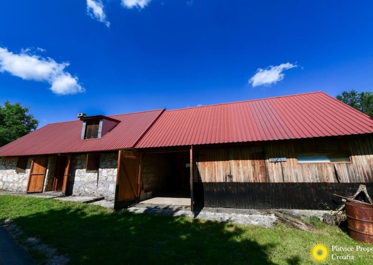 Krbavica Stone House – Perfect for Nature Lovers & Hunters
