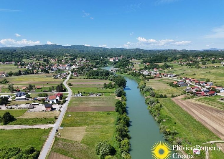 Building Land on the Kupa River in Ozalj — photo 4