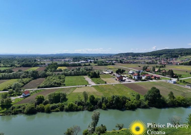 Building Land on the Kupa River in Ozalj — photo 5