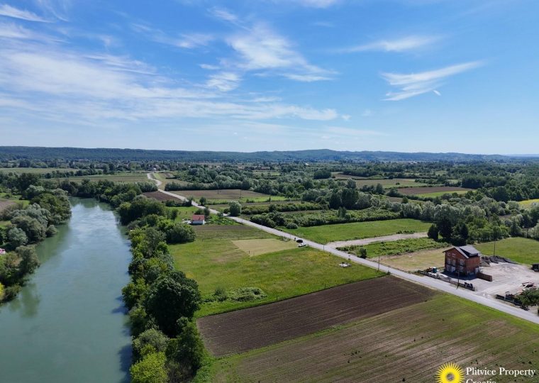 Building Land on the Kupa River in Ozalj