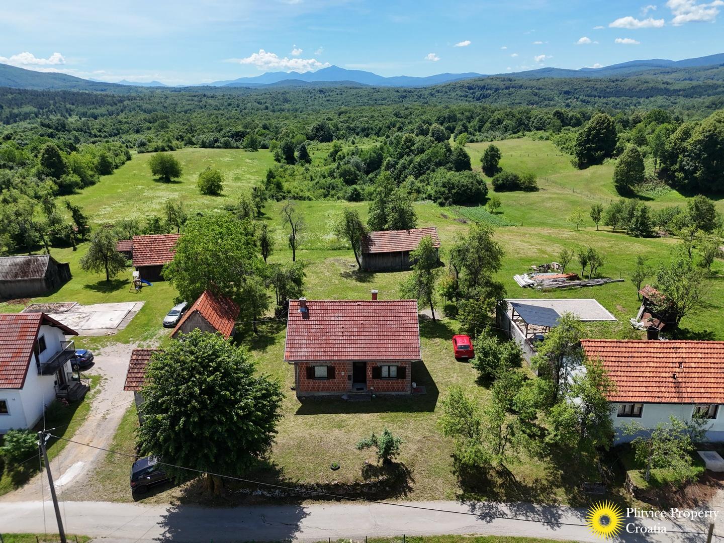 Nature-Surrounded Family House in Lađevac — photo 1